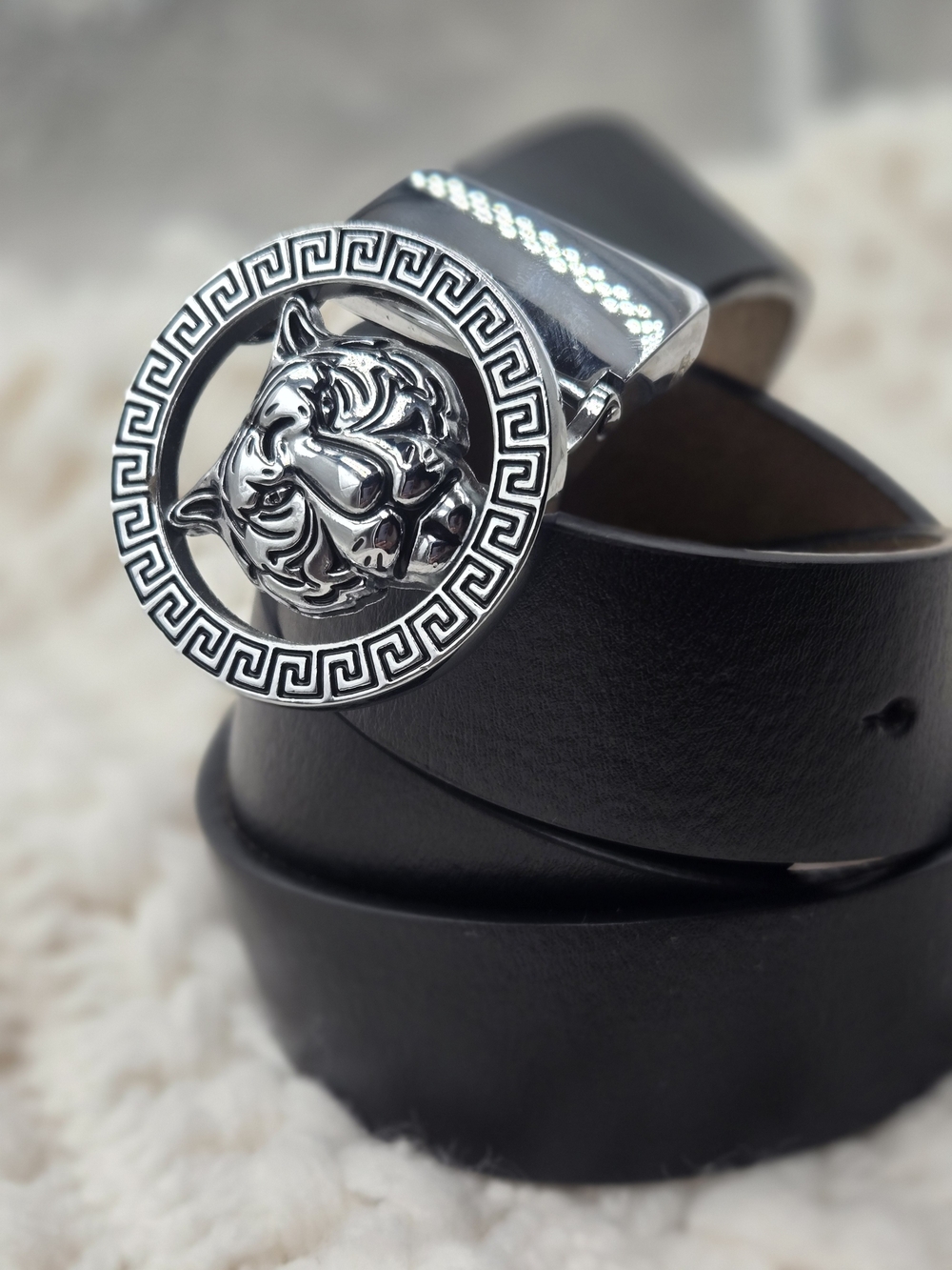 Old John Leather Men's Luxury Belt with a silver-toned tiger buckle. 46"